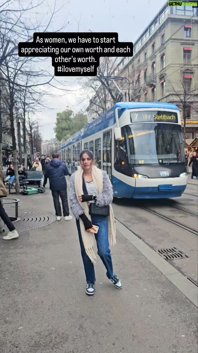 sneha singh - 5.1K Likes - Beauty comes from a life well lived. ✨️🧿🔥

#godofgrace😇 #thankstolordkrishna🙏 #Europe #myworkmylife❤️ #ienjoyeverybitofmylife
#züri #zurich #Switzerland #enroutetoamsterdam #lovelive #instagram