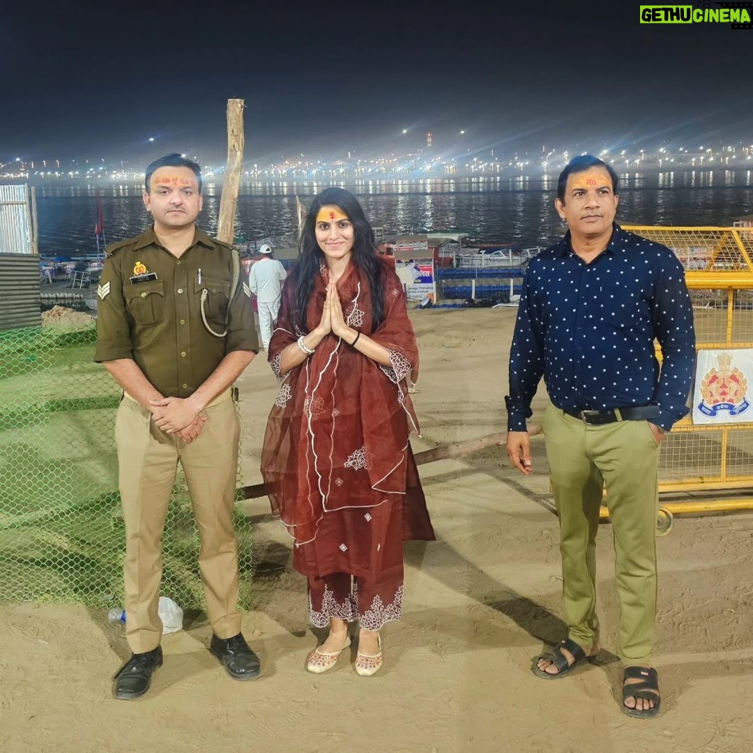 sneha singh - 18.7K Likes - प्रयागराज #mahakumbh 😊✨️🧿🙏

#blessed #godofgrace😇 #lordshiva🙏❤️ #lordkrishna💕 #thanksuniverse✨