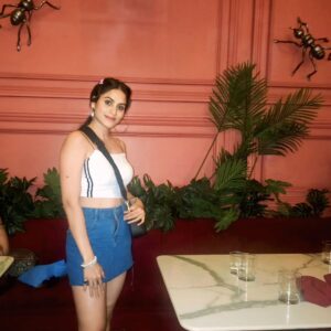 sneha singh Instagram - Start where you are...🫶✨️❤️
#amazonia #mumbai
#bkc
#Bollywood
#mumbaikar #snehasingh