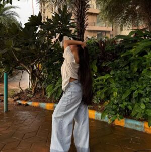 sushmita rathod Instagram - skin covered in ego :)
outfit : @savana
use “Sushmita93” for discount ✨