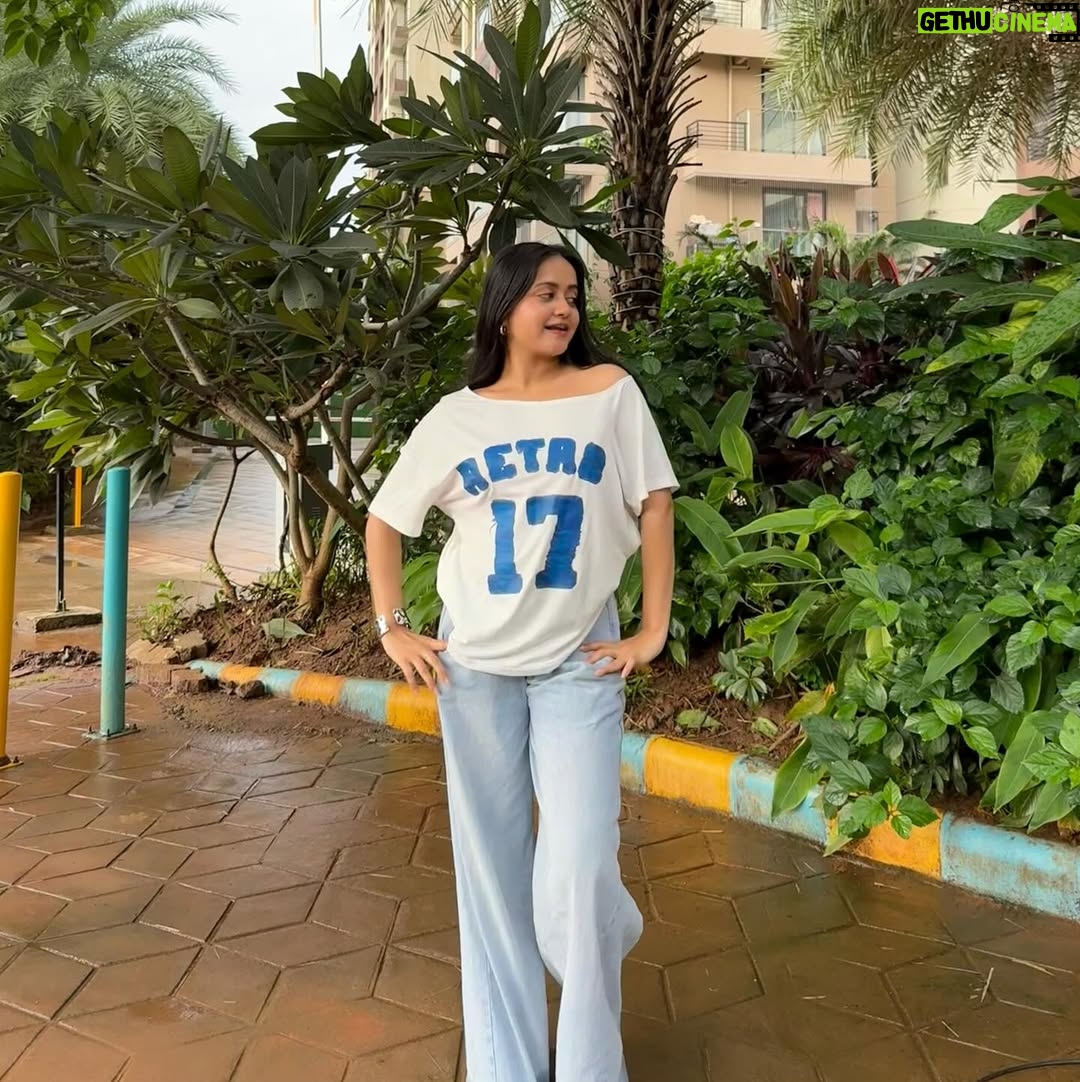 sushmita rathod - 3.9K Likes - skin covered in ego :) 

outfit : @savana
use “Sushmita93” for discount ✨