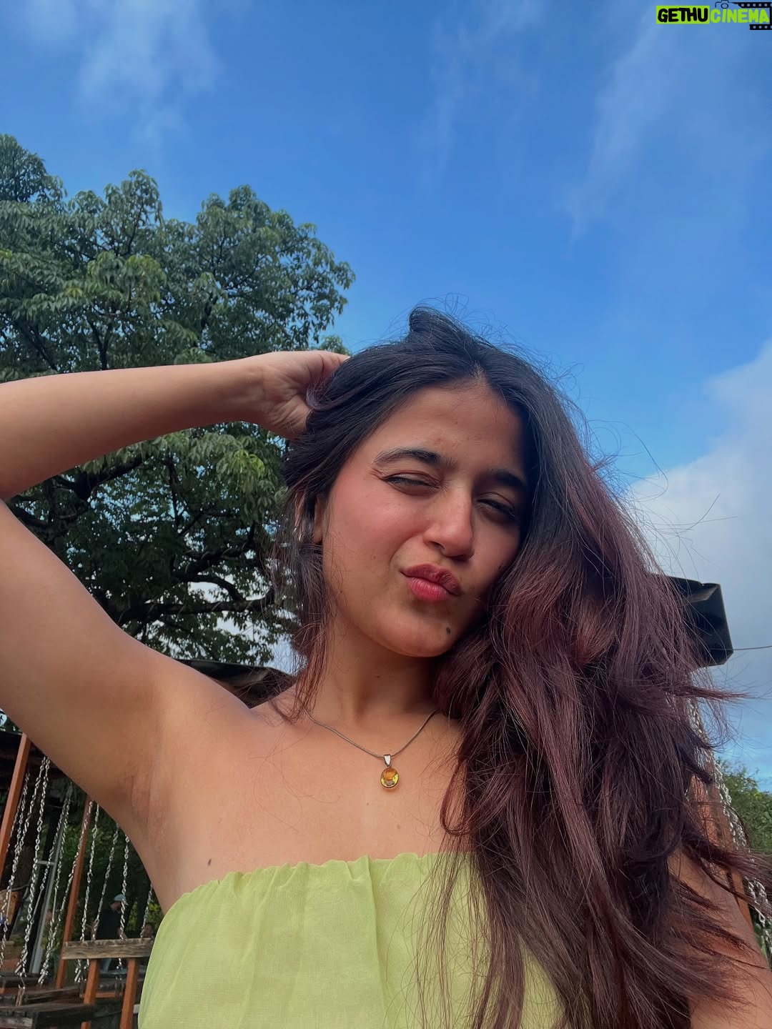 vishakha pandey - 12.4K Likes - One week. So many stories.🌻
.
.
.
#vishakhapandey #photodump #memories #fun #mumbai