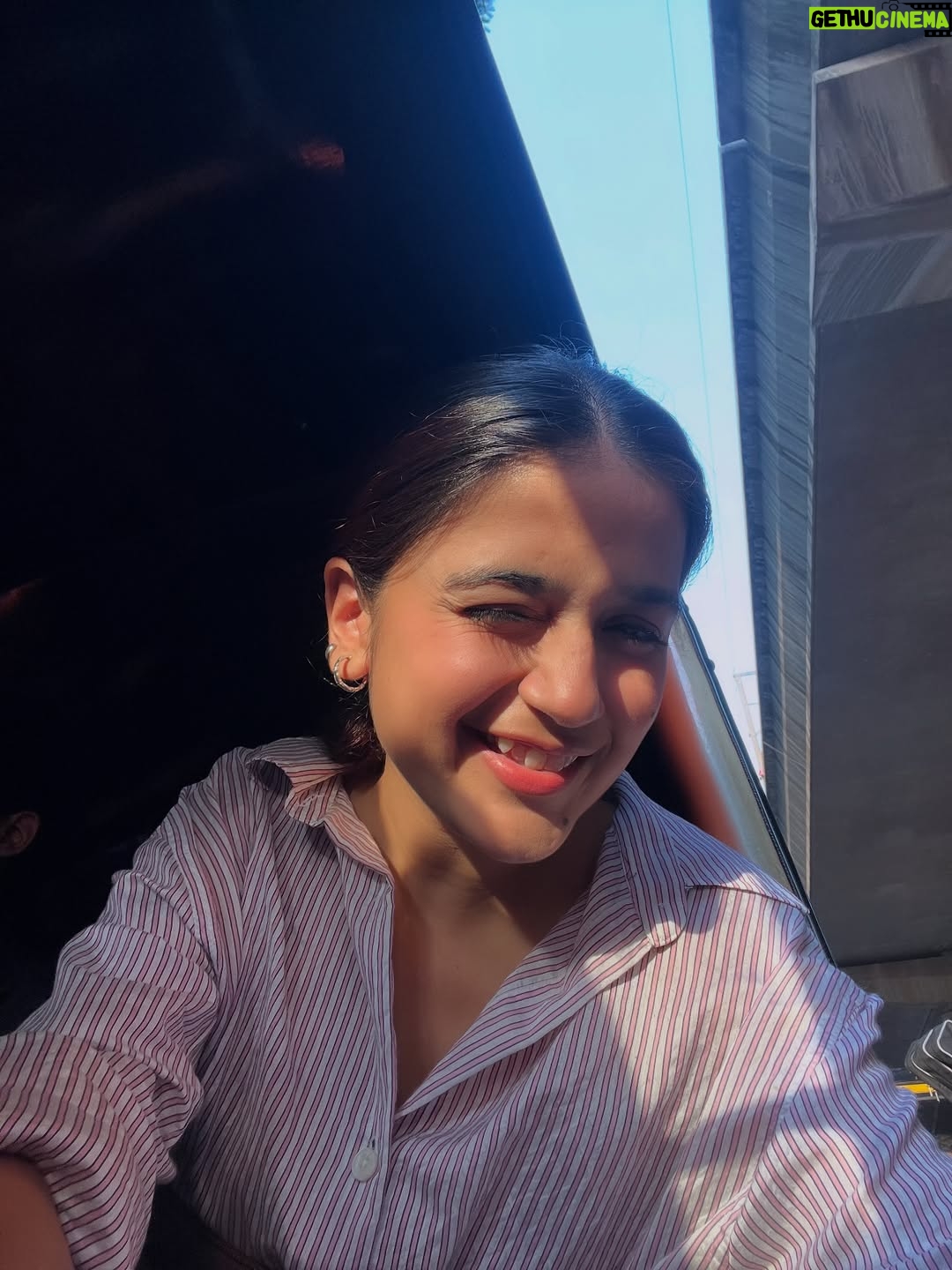 vishakha pandey - 11.2K Likes - Just me and my three-wheeled chariot.🛺❤️
.
.
.
#vishakhapandey #rickshaw #ride #mumbai #chariot #selfies