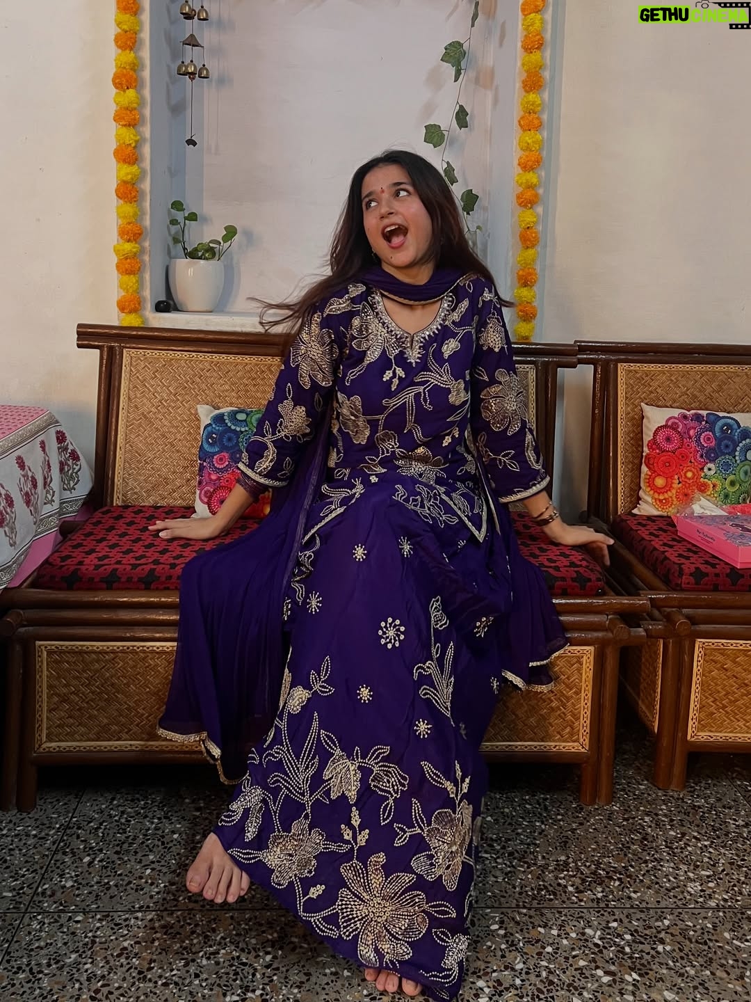 vishakha pandey - 17.2K Likes - Happy Rakshabandhan❤️🫂

Outfit : @madcapbypsofficial 💜

#vishakhapandey #rakshabandhanspecial #rakshabandhan2025 #siblings #bhaibehen