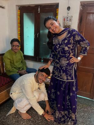 vishakha pandey Instagram - Happy Rakshabandhan❤️🫂
Outfit : @madcapbypsofficial 💜
#vishakhapandey #rakshabandhanspecial #rakshabandhan2025 #siblings #bhaibehen