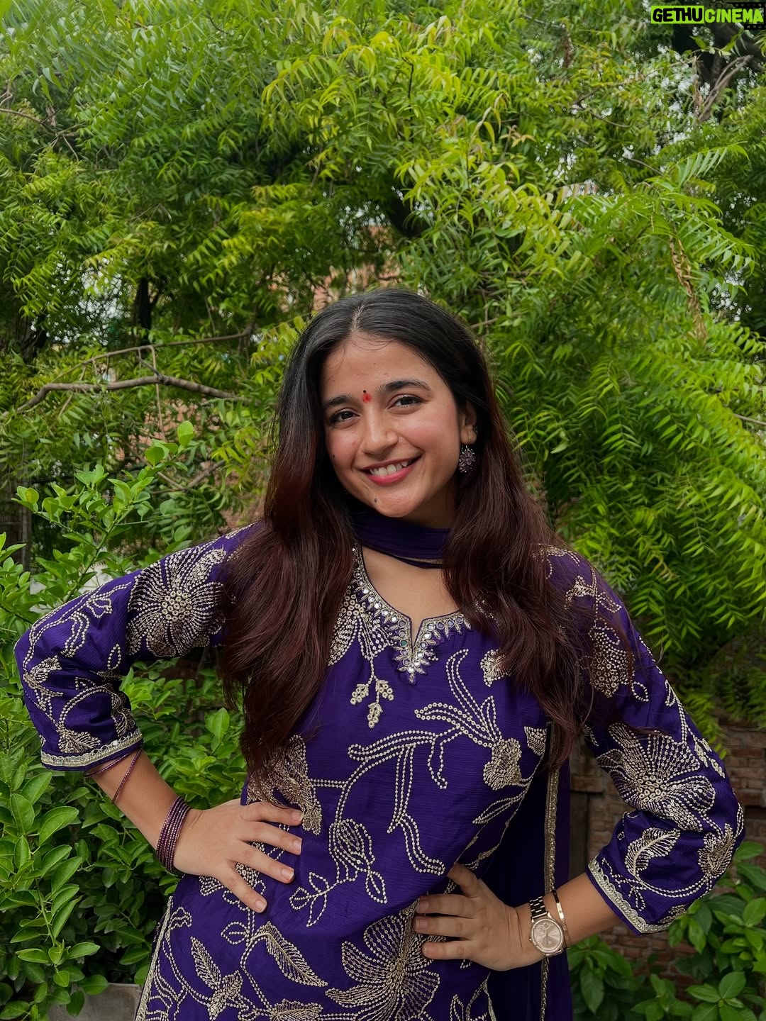 vishakha pandey - 17.2K Likes - Happy Rakshabandhan❤️🫂

Outfit : @madcapbypsofficial 💜

#vishakhapandey #rakshabandhanspecial #rakshabandhan2025 #siblings #bhaibehen
