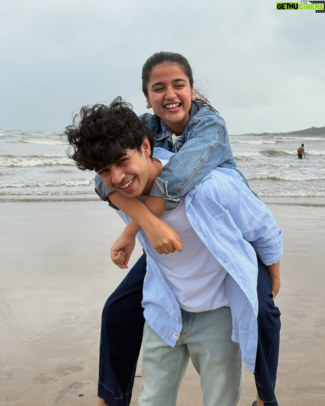 vishakha pandey - 57.6K Likes - Thank you for giving so much love to our song #maahiomaahi @tseries.official ❤️🧿