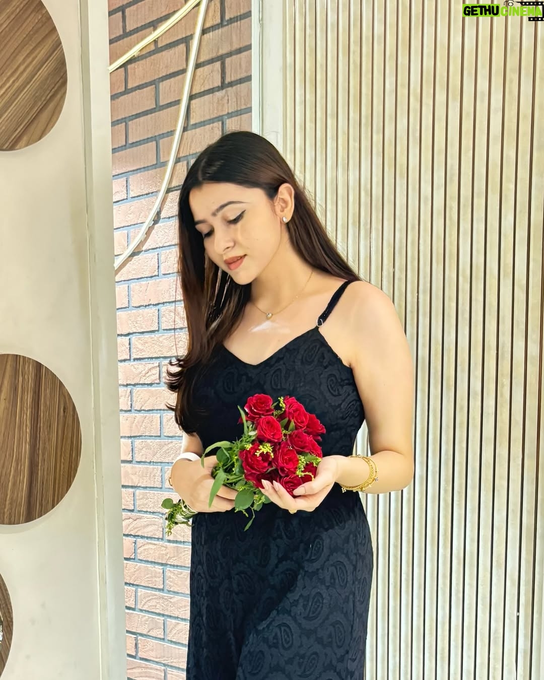 whos himaa - 25.7K Likes - Grateful, blessed and 23👼🏻❤️