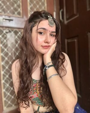 whos himaa Instagram - || शुभ नवरात्रि ||✨
