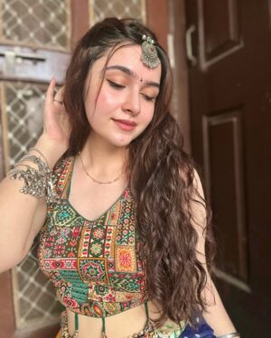 whos himaa Instagram - || शुभ नवरात्रि ||✨