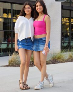 Aadupedia Most Liked Photos and Posts