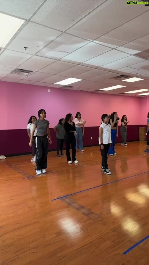 Aadupedia - 4.1K Likes - Yimmy Yimmy Workshop in Atlanta, USA at @danceflixacademy