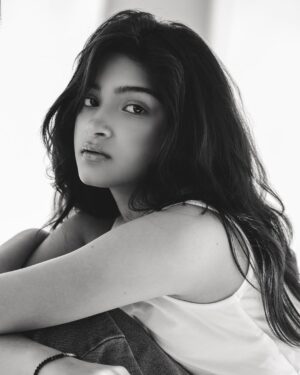 Aadupedia Instagram - if anything, i’m everything 📸
shot by - @jeaniestehrphoto
makeup & hair - @el__debratto
styled by - @iamashimaarora
-:-
#aadupedia #photoshoot #polaroid #newyork #modeling #newyorkmodel #model #modelcasting #kidmodel #childmodels #photos #usmodels #atlanta #atlantamodels #childmodeling #photooftheday #instagood #instagram