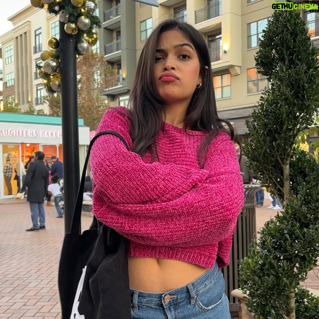 Aadupedia - 5.5K Likes - Happy Birthday to the most beautiful person I’ve ever known and will ever know!!!! I know love is already such a meaningful word but you literally are the meaning of love to me. I know love is real because you exist and you’re so full of it. I can’t believe the girl I used to fight over the most things (and in all honesty I very much still do) is 18 😵‍💫 like can you believe it? Anwita, the girl who cries out of fear when she sees a frog, is EIGHTEEN, as in, an adult 😨 
I would say “I love you” but it really doesn’t do justice to how much you mean to me. Your name comes out of my mouth more than my own. I could probably live without oxygen, but not in any universe could I imagine life without you 🤗 okay this is too sappy i love u happy birthday aunty

#aadupedia #anwita #instagram #trend #happybirthday #birthday #18
