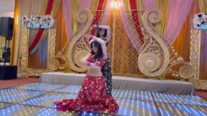 Aadupedia Instagram - Our performance at a wedding we went to recently!! Got so much love on this that I thought I should post!! ❤️❤️❤️
#wedding #shaadi #shaadiperformance #weddingperformance #anwita #anwitasundaram #aadupedia #bolechudiyan #radha #kalachashma #instagram #instagood #explore #dance