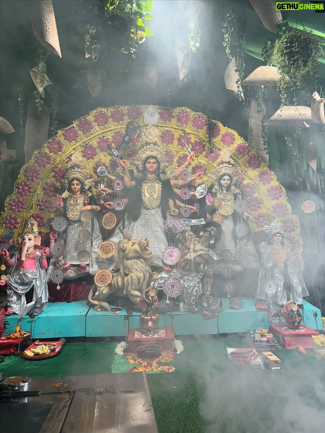 Aakriti Sharma - 53.3K Likes - Pujo vibes and good times 🙏🙏✨
.
.
.
#happy #durga #asthmi #aakritisharma #festival #vibes #navratri❤️ #jaimatadi❤️