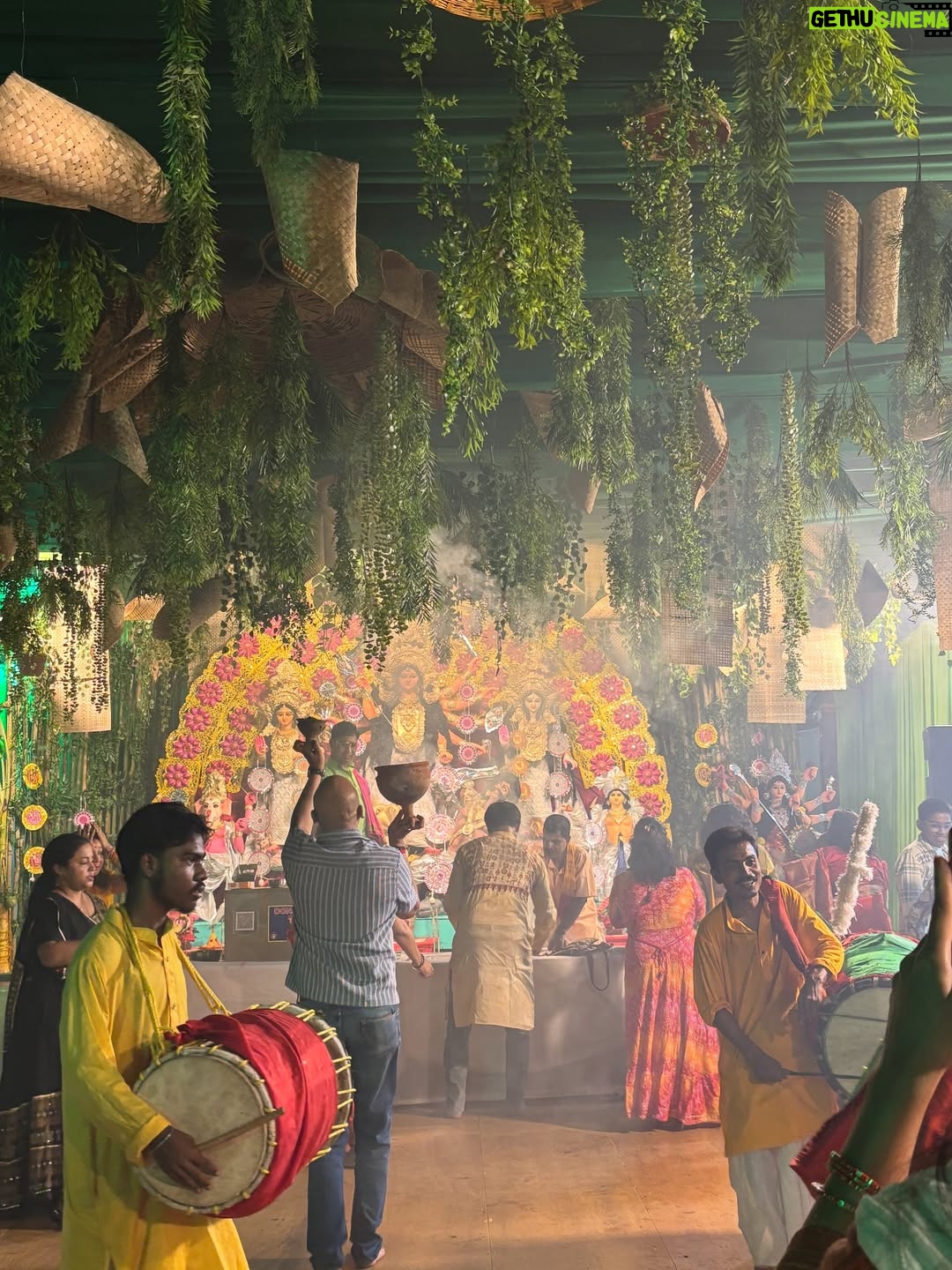 Aakriti Sharma - 53.3K Likes - Pujo vibes and good times 🙏🙏✨
.
.
.
#happy #durga #asthmi #aakritisharma #festival #vibes #navratri❤️ #jaimatadi❤️