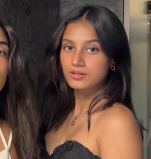 Aanchal Badola Instagram - 🌻