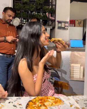 Aanchal Badola Instagram - dressed like a table cloth