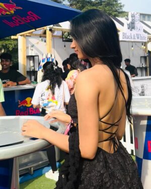 Aanchal Badola Instagram - >