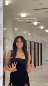 Actress Aanchal Badola HD Photos and Wallpapers April 2025