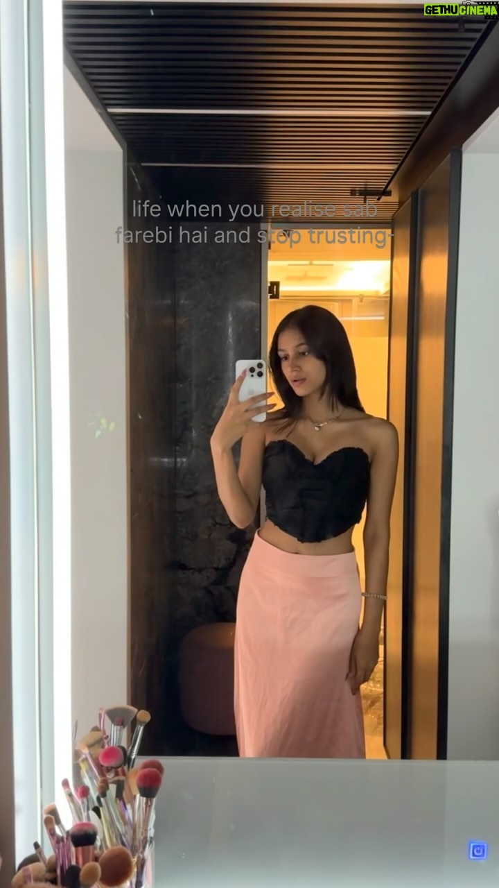 Aanchal Badola - 8K Likes - glow up time