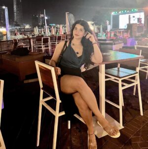 Aanchal Malhotra Instagram - In my bubble 🫧
.
.
.
.
.
.
.
.
.
.
.
.
.
.
.
#dubaiblogger #dubailife #dubailifestyle #dubailifestyleblogger #dubaifashion #fashionbloggers #dubaibloggers #traveldubai #beauty #potd #pictureoftheday #picturebook #fashioninspo #fashioninspiration #elegantfashion