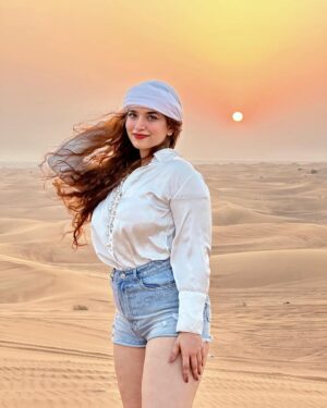 Aanchal Malhotra Instagram - ❤️
.
.
.
.
.
.
.
.
.
.
.
.
.
.
.
#dessert #dessertsafari #dubaitravel #dubaiblogger #dubai🇦🇪 #dubailife #dubailifestyle #dubaifashion #dubaibloggers #beauty #potd #picoftheday #pictureofday