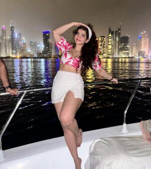 Aanchal Malhotra Instagram - Come on Barbie, lezz go party!💖
.
.
.
.
.
.
.
.
.
.
.
.
.
.
.
.
.
.
.
.
.
.
.
.
#yacht #yachtparty #barbie #barbiestyle #pinkaesthetic #pinklove #fashionblogger #dubaiblogger #dubaibloggers #dubailifestyle #dubaifashion #dubailife #dubainightlife #dubaitravel #dubaifashion #exploredubai #uaelife #birthdayweekend