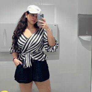 Aanchal Malhotra Instagram - You all made me post this picture at 12 pm on a Monday!! 🥹
.
.
.
.
.
.
.
.
.
.
.
.
.
.
.
.
.
.
.
.
.
#dubai #dubaiblogger #fashionstyle #fashionupdate #dubailifestyle #dubaibloggers #dubaifashion #beauty #potd #pictureoftheday #fashionaesthetic #aesthetic_photos #blackoutfit #elegantfashion #elegantlook