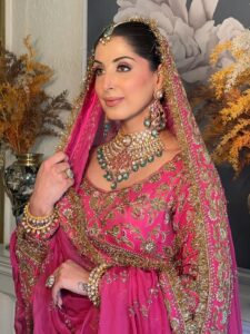 Actress Aanchal Sawhney Mahajan HD Photos and Wallpapers September 2025