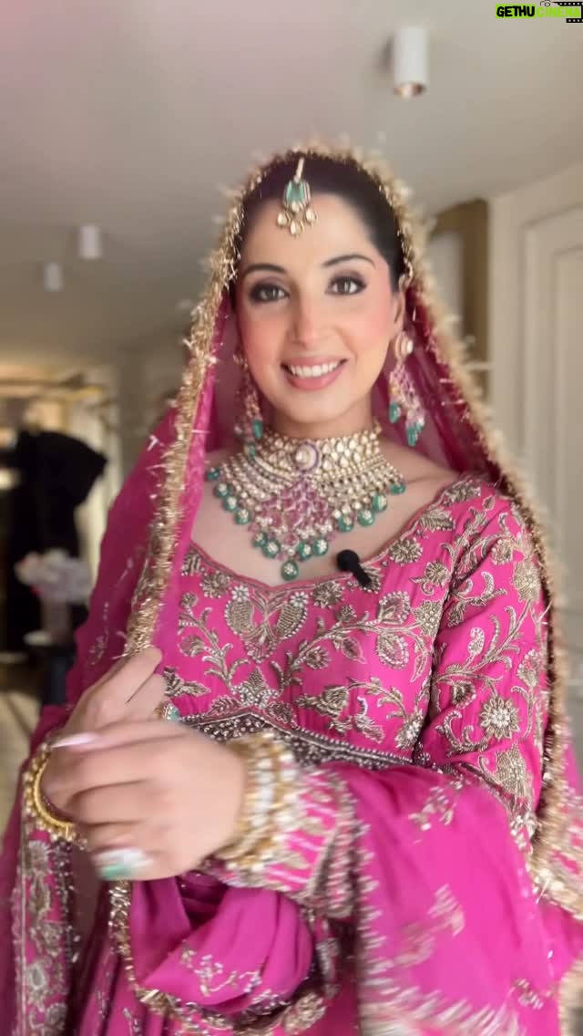 Aanchal Sawhney Mahajan - 3 Likes - Designer @kaynaatbyaanchalsawhney 
Make up @srishtiguptamakeup 
Hair @hairbykannu 
Jewellery @jewels_of_rajputaana 

WE DELIVER WORLDWIDE 

#Worldwidedelivery #worldwideshipping #worldwideshipping📦✈️ #worldwideshipping🌎 #onlineshopindo #weddingdress #shipping #shippingonline #fashion #fashiongram #fashiondesigner #designerwear #hautecouture #onlinebusinesses #london🇬🇧 #australiagram #canada🇨🇦 #shopcanada #shopusa #dubaï #dubailuxuryliving #dubaishoppingfestival #dubaishoppingonline