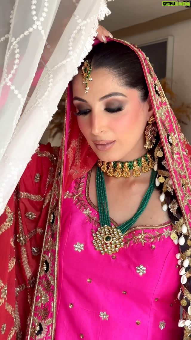 Aanchal Sawhney Mahajan - 3 Likes - Designer @kaynaatbyaanchalsawhney 
Make up @makeupbypriyankawadhawan 

WE DELIVER WORLDWIDE 

#Worldwidedelivery #worldwideshipping #worldwideshipping📦✈️ #worldwideshipping🌎 #onlineshopindo #weddingdress #shipping #shippingonline #fashion #fashiongram #fashiondesigner #designerwear #hautecouture #onlinebusinesses #london🇬🇧 #australiagram #canada🇨🇦 #shopcanada #shopusa #dubaï #dubailuxuryliving #dubaishoppingfestival #dubaishoppingonline