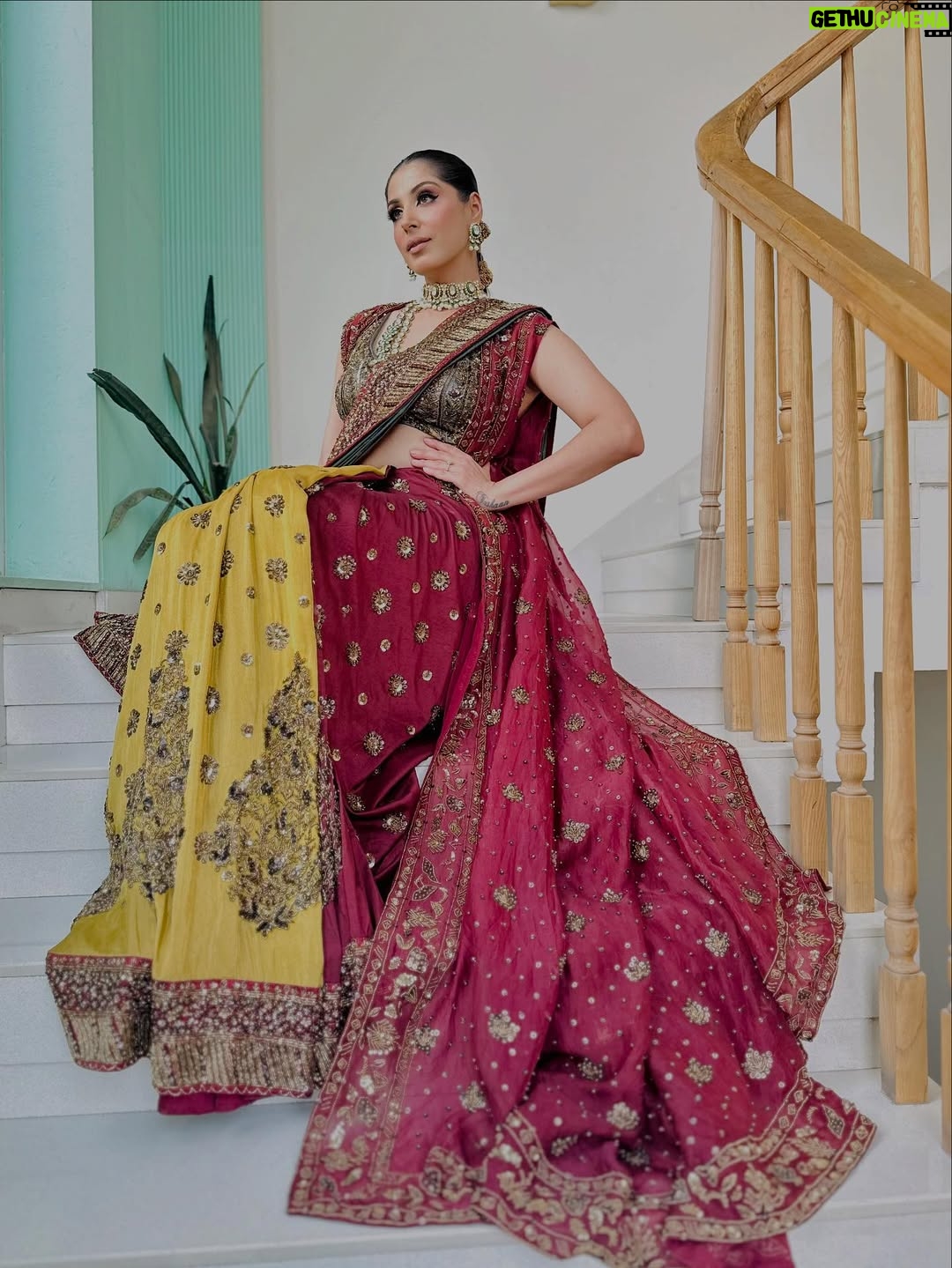Aanchal Sawhney Mahajan - 3 Likes - THE WEDDING SOIRÉE by Aanchal Sawhney 💫

Designer & jewellery@kaynaatbyaanchalsawhney 
Make up @makeoverbyshagunchadda 
Hairstylist @hairstylist_vinod_8285 

WE DELIVER WORLDWIDE 

#Worldwidedelivery #worldwideshipping #worldwideshipping📦✈️ #worldwideshipping🌎 #onlineshopindo #weddingdress #shipping #shippingonline #fashion #fashiongram #fashiondesigner #designerwear #hautecouture #onlinebusinesses #london🇬🇧 #australiagram #canada🇨🇦 #shopcanada #shopusa #dubaï #dubailuxuryliving #dubaishoppingfestival #dubaishoppingonline