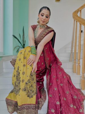Aanchal Sawhney Mahajan Instagram - THE WEDDING SOIRÉE by Aanchal Sawhney 💫

Designer & jewellery@kaynaatbyaanchalsawhney 
Make up @makeoverbyshagunchadda 
Hairstylist @hairstylist_vinod_8285 

WE DELIVER WORLDWIDE 

#Worldwidedelivery #worldwideshipping #worldwideshipping📦✈️ #worldwideshipping🌎 #onlineshopindo #weddingdress #shipping #shippingonline #fashion #fashiongram #fashiondesigner #designerwear #hautecouture #onlinebusinesses #london🇬🇧 #australiagram #canada🇨🇦 #shopcanada #shopusa #dubaï #dubailuxuryliving #dubaishoppingfestival #dubaishoppingonline