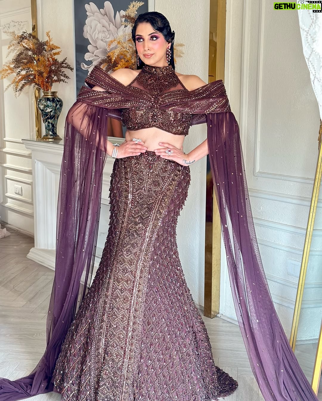 Aanchal Sawhney Mahajan - 3 Likes - THE WEDDING SOIRÉE by Aanchal Sawhney 💫

Designer @kaynaatbyaanchalsawhney 
Make up @valaaribyinnayat 
Jewellery @rohit_ichpilani 

WE DELIVER WORLDWIDE 

#Worldwidedelivery #worldwideshipping #worldwideshipping📦✈️ #worldwideshipping🌎 #onlineshopindo #weddingdress #shipping #shippingonline #fashion #fashiongram #fashiondesigner #designerwear #hautecouture #onlinebusinesses #london🇬🇧 #australiagram #canada🇨🇦 #shopcanada #shopusa #dubaï #dubailuxuryliving #dubaishoppingfestival #dubaishoppingonline