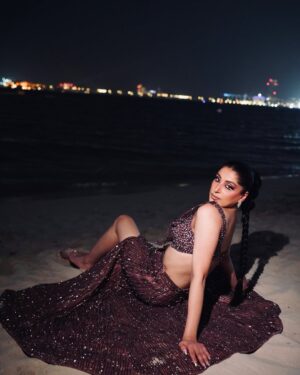 Aanchal Sawhney Mahajan Instagram - Stealing the spotlight under the city lights ..

THE WEDDING SOIRÉE by Aanchal Sawhney 💫

Designer @kaynaatbyaanchalsawhney 
Beautiful make up by @manal_sleman_makeup from Dubai 
Shot by @atyfaliphotography 

WE DELIVER WORLDWIDE 

#Worldwidedelivery #worldwideshipping #worldwideshipping📦✈️ #worldwideshipping🌎 #onlineshopindo #weddingdress #shipping #shippingonline #fashion #fashiongram #fashiondesigner #designerwear #hautecouture #onlinebusinesses #london🇬🇧 #australiagram #canada🇨🇦 #shopcanada #shopusa #dubaishop #dubaishoppingfestival #dubaionlineshopping #dubaï