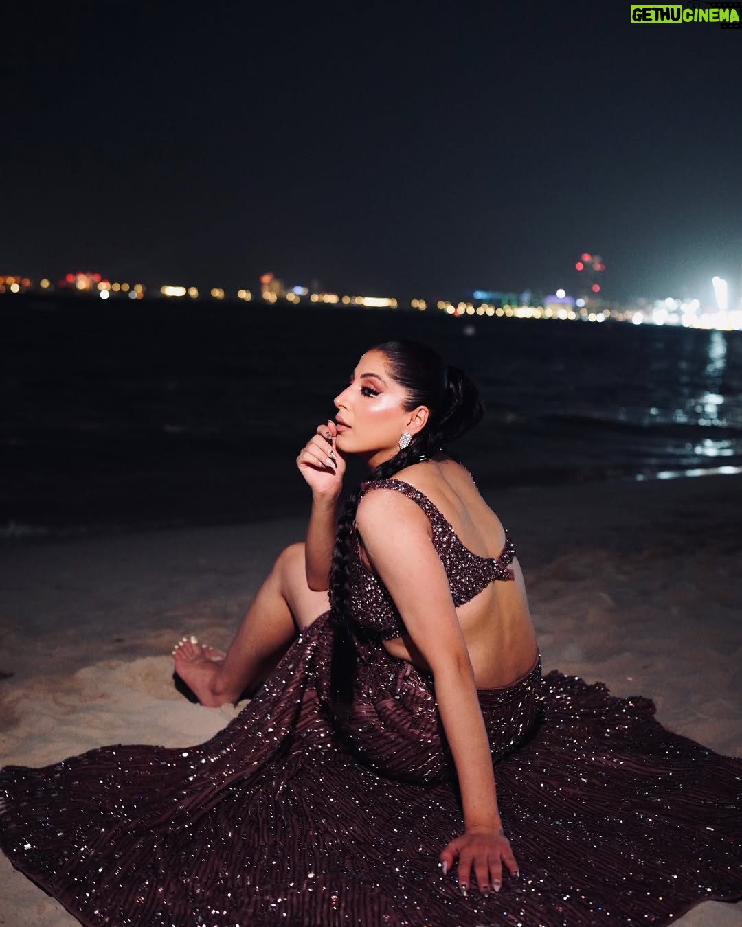 Aanchal Sawhney Mahajan - 3 Likes - Stealing the spotlight under the city lights ..

THE WEDDING SOIRÉE by Aanchal Sawhney 💫

Designer @kaynaatbyaanchalsawhney 
Beautiful make up by @manal_sleman_makeup from Dubai 
Shot by @atyfaliphotography 

WE DELIVER WORLDWIDE 

#Worldwidedelivery #worldwideshipping #worldwideshipping📦✈️ #worldwideshipping🌎 #onlineshopindo #weddingdress #shipping #shippingonline #fashion #fashiongram #fashiondesigner #designerwear #hautecouture #onlinebusinesses #london🇬🇧 #australiagram #canada🇨🇦 #shopcanada #shopusa #dubaishop #dubaishoppingfestival #dubaionlineshopping #dubaï