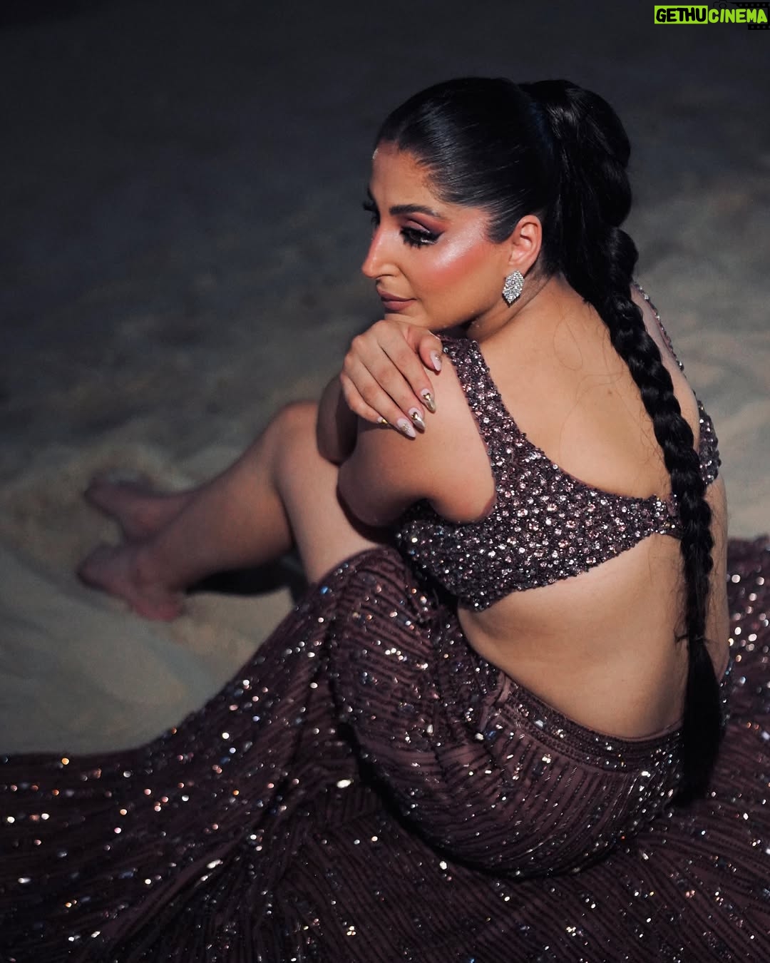 Aanchal Sawhney Mahajan - 3 Likes - Stealing the spotlight under the city lights ..

THE WEDDING SOIRÉE by Aanchal Sawhney 💫

Designer @kaynaatbyaanchalsawhney 
Beautiful make up by @manal_sleman_makeup from Dubai 
Shot by @atyfaliphotography 

WE DELIVER WORLDWIDE 

#Worldwidedelivery #worldwideshipping #worldwideshipping📦✈️ #worldwideshipping🌎 #onlineshopindo #weddingdress #shipping #shippingonline #fashion #fashiongram #fashiondesigner #designerwear #hautecouture #onlinebusinesses #london🇬🇧 #australiagram #canada🇨🇦 #shopcanada #shopusa #dubaishop #dubaishoppingfestival #dubaionlineshopping #dubaï