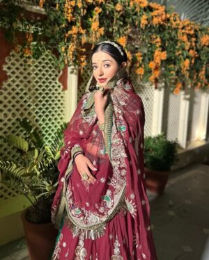 Aanchal Shah Instagram - ą¤°ą„ ą¤ą¤ą¤¦ą¤¾ ą¤®ą„ą¤ ą¤„ą¤¾ą¤°ą„ ą¤ą¤¾ą¤ą¤¦ą¤Øą„šš¹
Wearing @being_designer_simi
Jewellery @jewellery_by_rutzz
Clicked by @karan_gandhiii
#AanchalShah š