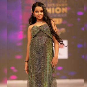 Aaradhya Chandra Instagram - Channeling my inner goddess in this stunning green dress! šš Ready to take on the world!
#GreenWithEnvy #ChicStyle #Fashionista #RunwayDreams #GreenGlam #model #runway #kidsfashion #fashionweek
@asdreamstudio presents @idfrunway
Founder/Organiser - @arunsreenivasanphotography
Grooming Partner - @athulsacademy
Designer - @geethusgravity_designers
Photography - @abidphotography @thecleverture
#Fashionista #RunwayDreams #GreenGlam #model #runway #kidsfashion #fashionweek