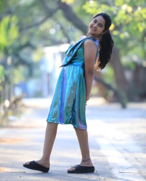 Aaradhya Chandra Instagram - Remember, thereās no one else like you! š Own your story and let your personality shine. Whatās one thing you love about yourself? Drop it below!
#childartist #selfexpression #beauthentic #loveyourself #photography #beyourself #love