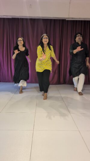 Aarohi Patel Instagram - Spectacle SARKARI 🤓