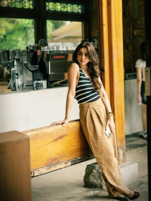 Aarthi Instagram - Baring my S(e)oul… ✨
Not just in pictures, but in little truths I rarely share.

•	Travel is my therapy.
•	When I love, I love too hard.
•	Lays Spanish Tomato   Coca Cola  is my midnight guilty pleasure.
•	I don’t open up easily unless I’m truly close to you.
•	Sad dog reels make me cry.
•	Embarrassing my teen boys with hugs and kisses has  become my newfound joy.
•	My Ilayaraja Spotify playlist is my hidden treasure.
•	I take every word and everything to heart.
•	I am an introverted extrovert.
•	When the world feels too heavy, I find my calm in writing.
•	I whip up a badass crème brûlée.
•	Most days, you’ll catch me cuddled up watching 80s Tamil movies.
•	Friends reruns have been my white noise since my teens.
•	Give me snow-clad mountains & layered clothes over sandy beaches any day.

Not perfect, just honest. And that’s enough.