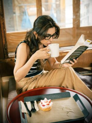 Aarthi Instagram - Baring my S(e)oul… ✨
Not just in pictures, but in little truths I rarely share.

•	Travel is my therapy.
•	When I love, I love too hard.
•	Lays Spanish Tomato   Coca Cola  is my midnight guilty pleasure.
•	I don’t open up easily unless I’m truly close to you.
•	Sad dog reels make me cry.
•	Embarrassing my teen boys with hugs and kisses has  become my newfound joy.
•	My Ilayaraja Spotify playlist is my hidden treasure.
•	I take every word and everything to heart.
•	I am an introverted extrovert.
•	When the world feels too heavy, I find my calm in writing.
•	I whip up a badass crème brûlée.
•	Most days, you’ll catch me cuddled up watching 80s Tamil movies.
•	Friends reruns have been my white noise since my teens.
•	Give me snow-clad mountains & layered clothes over sandy beaches any day.

Not perfect, just honest. And that’s enough.