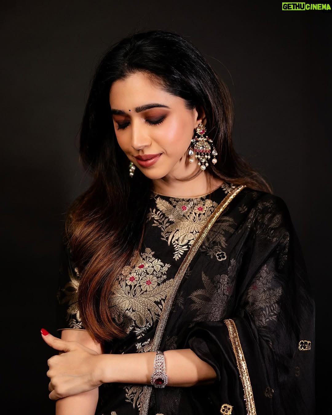 Aarthi - 149K Likes - Unapologetically me, as I’ve always been, and on full display. Because strength isn’t about becoming someone new, it’s about finally owning who you’ve always been.

And this — this is only the beginning 🖤✨🕊️