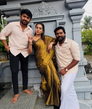 Aarthi Subash Instagram - Today’s mood 🦦 #sindhubhairavi
