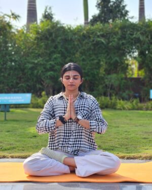 Aarti Chauhan Instagram - 🧡Great memories, endless adventures! ✨ From Jungle Safari to River Rafting, Arogya Van to the majestic Statue of Unity – Ekta Nagar has it all! #UnforgettableExperience #ektanagarvibes #soudiaries #bhaktipathbyjiya🙏🏻 #jiyadangar