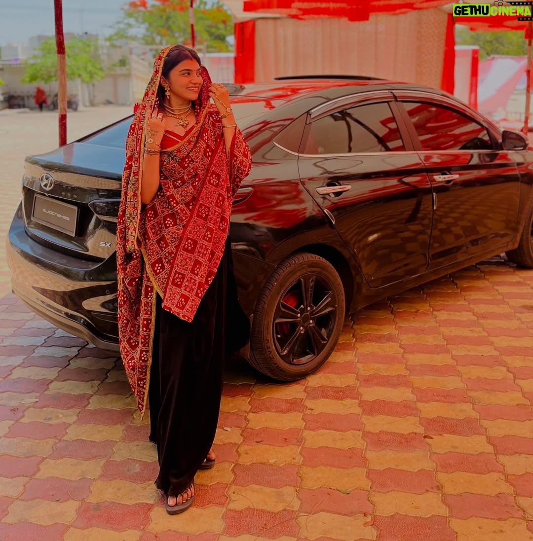 Aarti Chauhan - 11.2K Likes - आहीराणी !! 🦚🧿 

#bhaktipathbyjiya🙏🏻