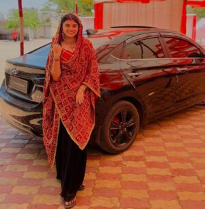 Aarti Chauhan Instagram - आहीराणी !! 🦚🧿
#bhaktipathbyjiya🙏🏻